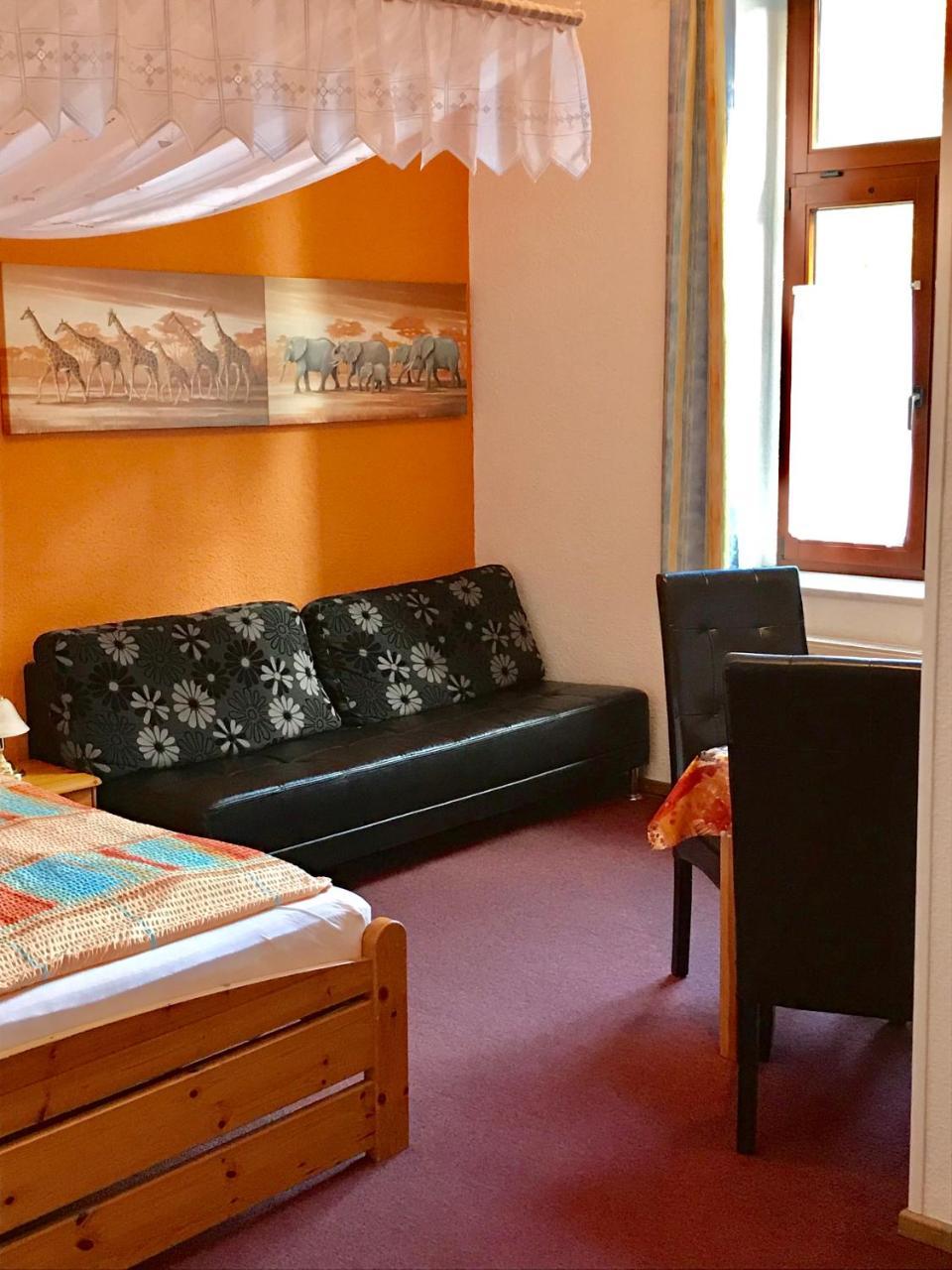 Pension Holzhausen Hotel Quedlinburg Ngoại thất bức ảnh