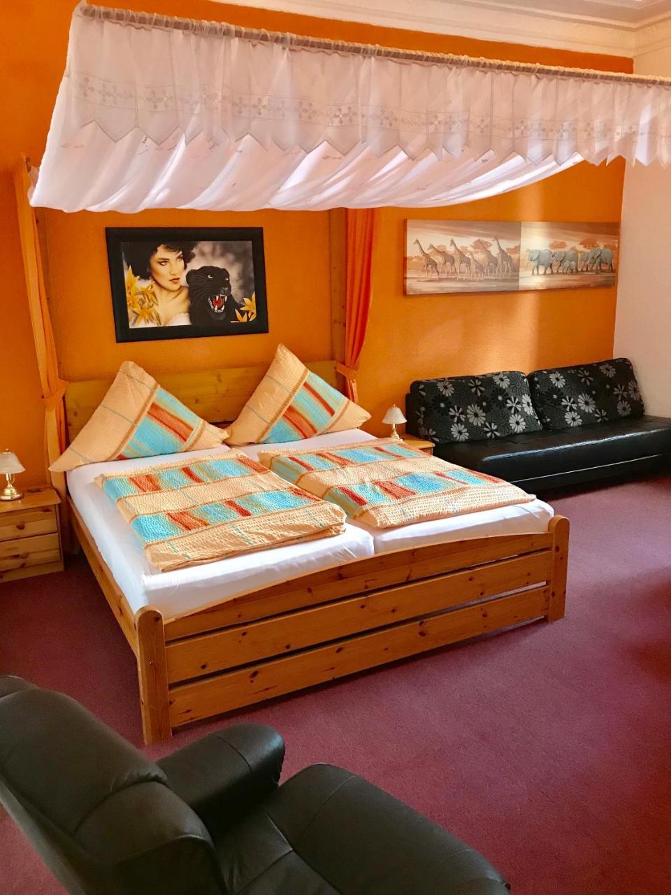 Pension Holzhausen Hotel Quedlinburg Ngoại thất bức ảnh